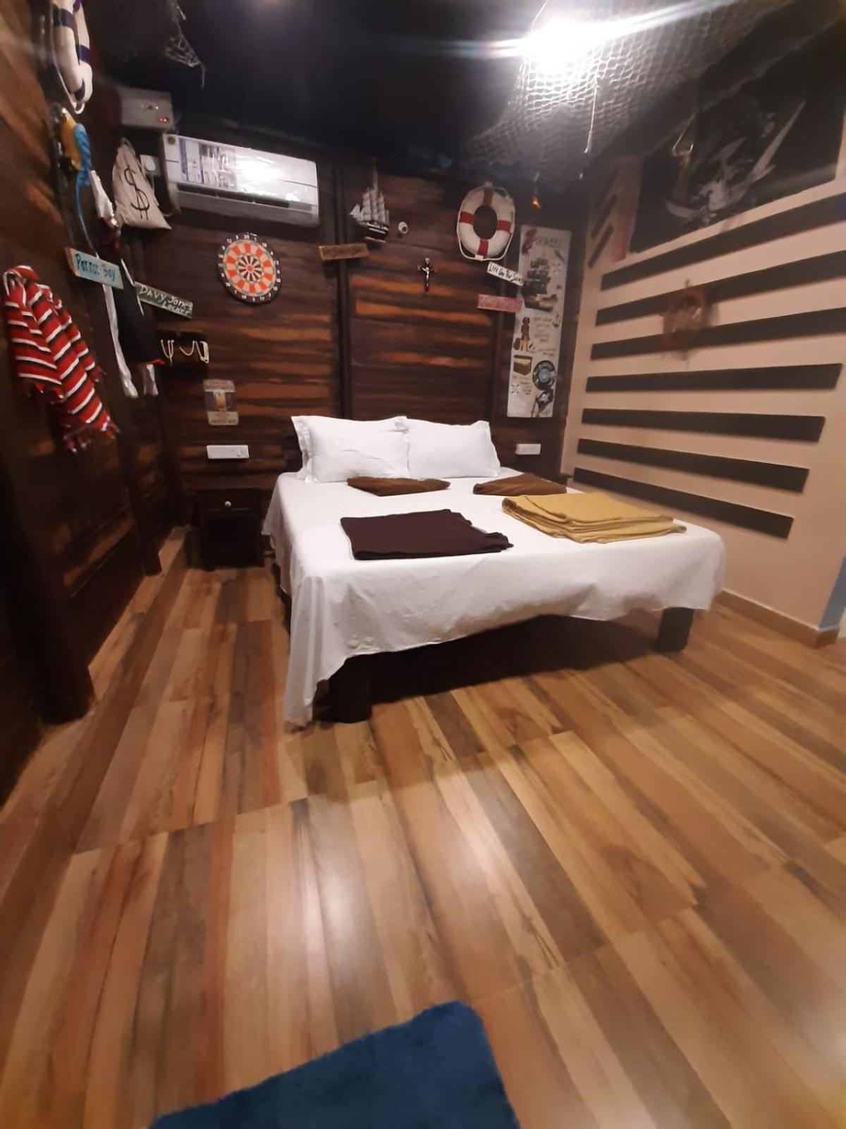 Boaty'S Beach Cottages กาลังกูติ ภายนอก รูปภาพ